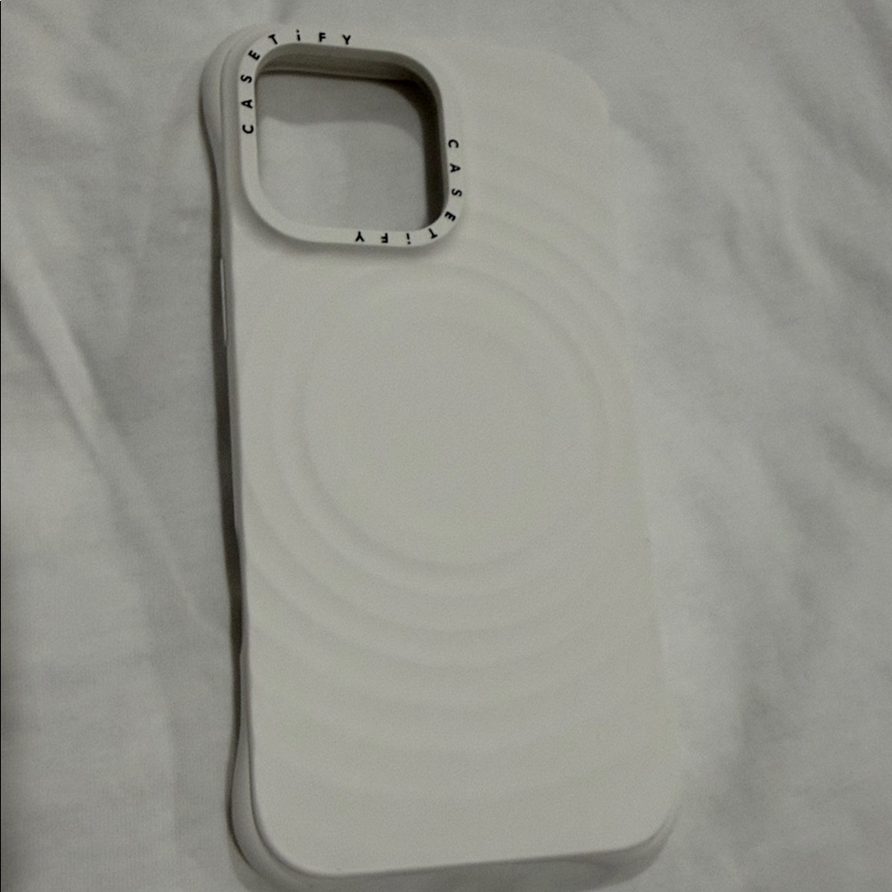 Casetify White Phone Case iphone 16 pro max used like new